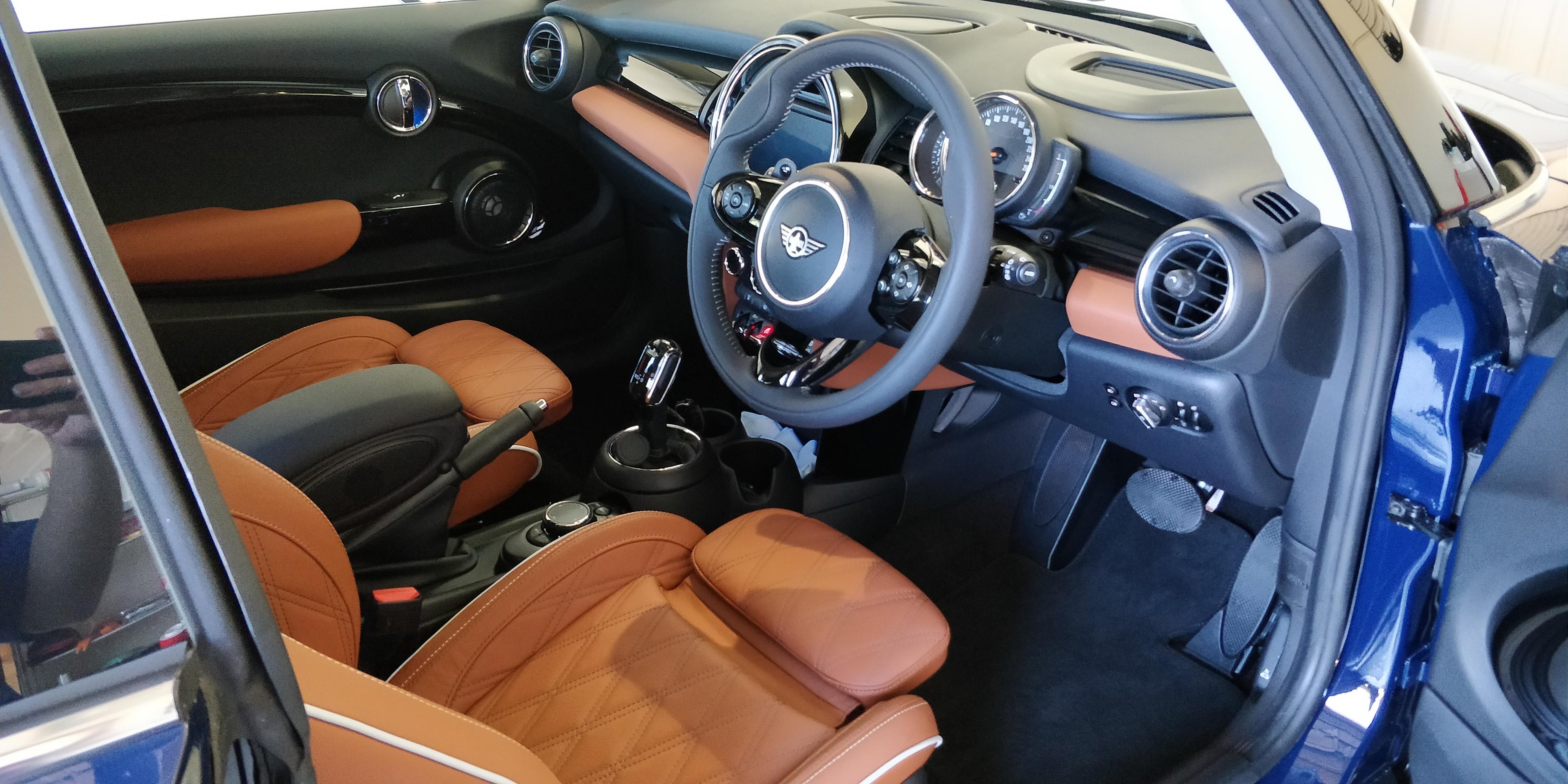 Gtechniq Paint Protection Service - CSL Black